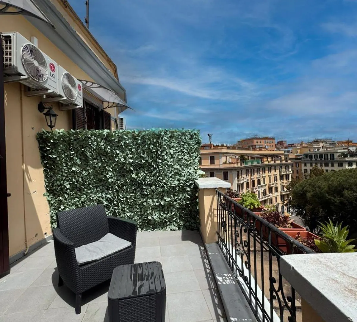 Re Di Roma Rooftop